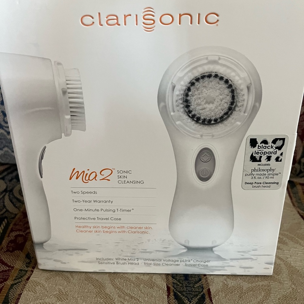 Clarisonic Mia 2 sonic skin cleaning black leopard philosophy purity made simple